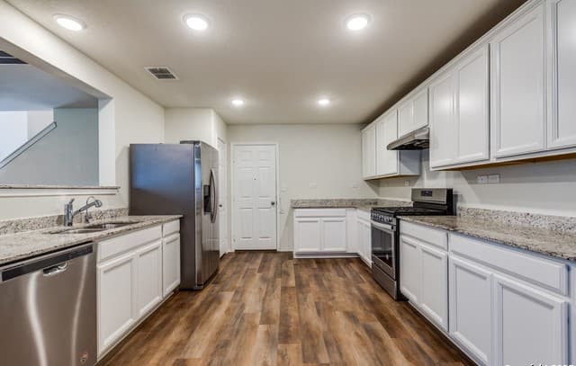 7357 Littlefoot — photo 4