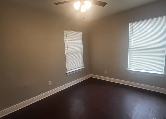 446 Glendale Ave — photo 2