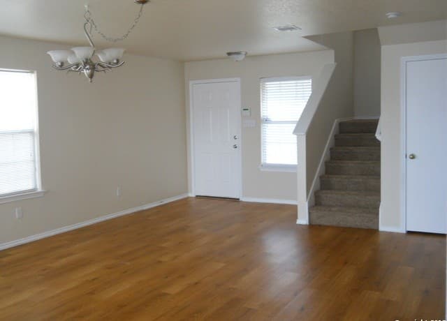 8818 Kestrel Oak — photo 4