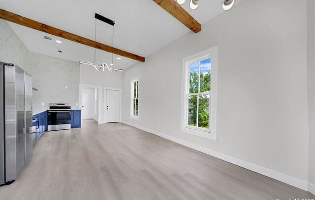 1219 Muncey — photo 4