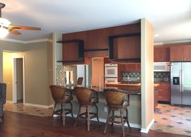 3 Lindquist — photo 2