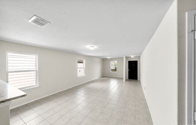 314 Floating Feather — photo 5