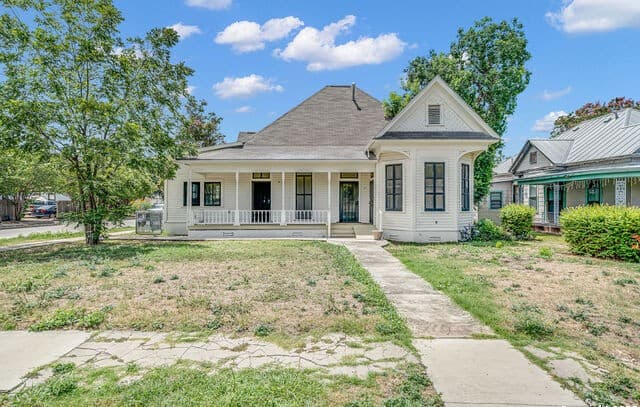 530 E Carson St — photo 2