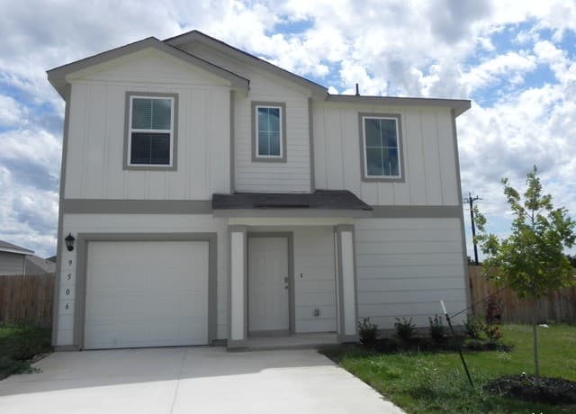 9506 Ranch Loop — photo 1