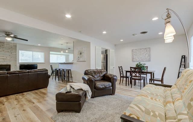 502 Downshire Dr — photo 4