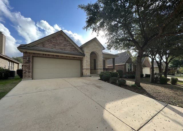 25030 Buttermilk Ln — photo 2