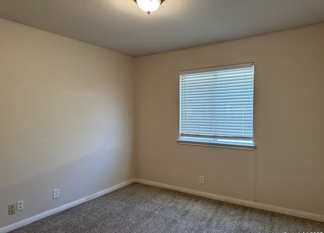 8462 Favero Cove — photo 4