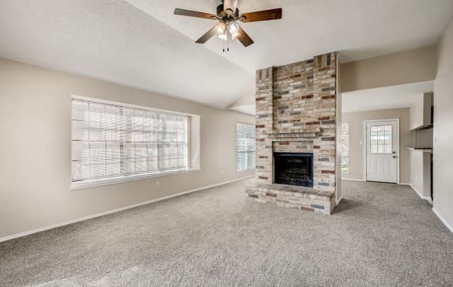 2809 Hidden Grove Ln — photo 2