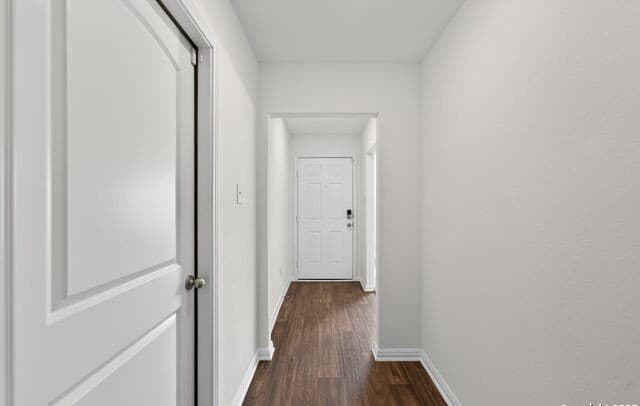 3-bedroom rental at 11025 White Sands in Live Oak, TX — photo 5