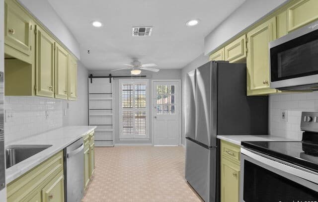 7926 Broadway Unit 608 — photo 5