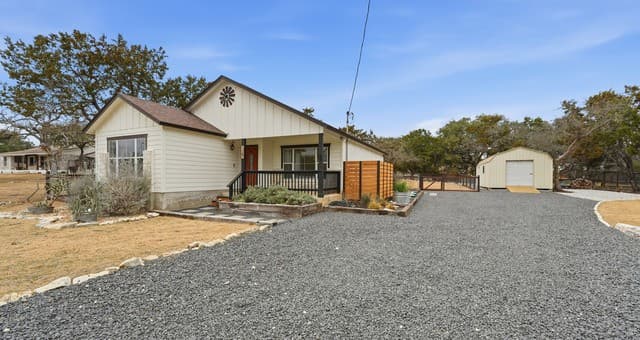 1064 Overbrook Ln — photo 3