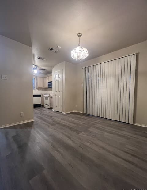 7103 Snowden Crest — photo 3