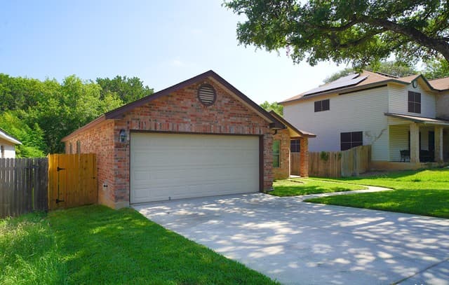 6883 Crested Quail — photo 3