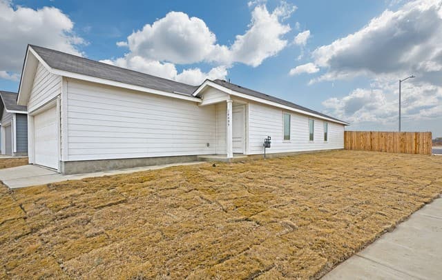 14836 Onyx — photo 2