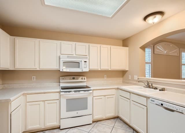 7722 Wexford Sq — photo 3