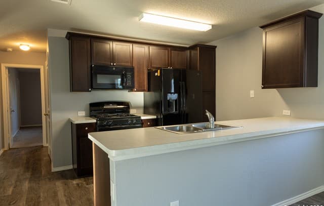 5907 Lady — photo 4