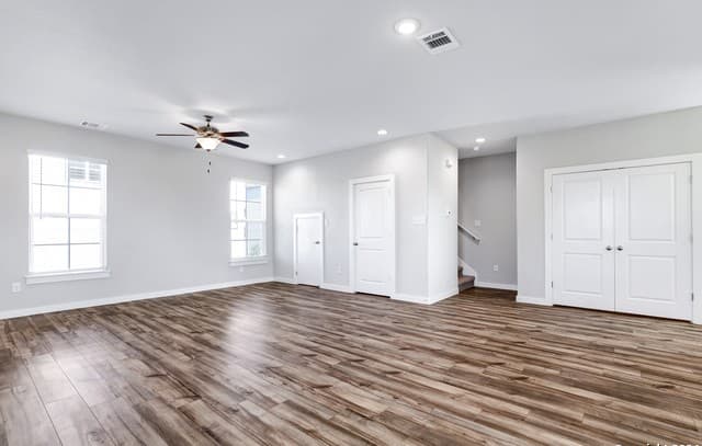 614 Errol St Unit 101 — photo 5