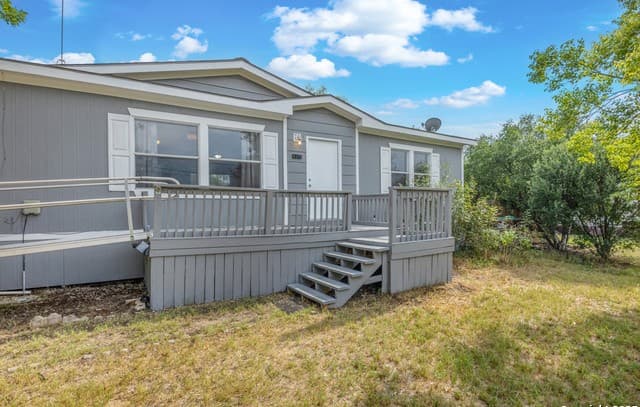 415 County Road 3822 — photo 2