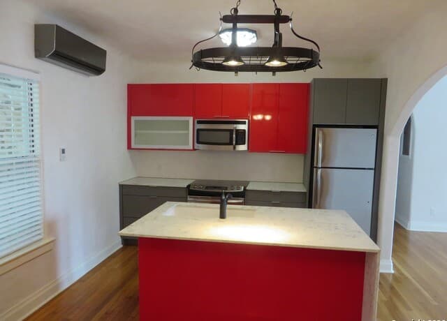 403 W Elsmere Pl Unit 4 — photo 4