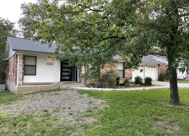 11003 Janet Lee — photo 2