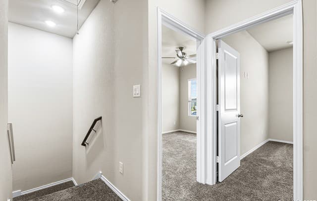 8911 Fm 1560 Unit 101 — photo 2