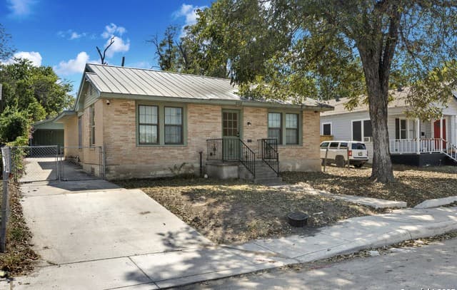 838 Gulf — photo 3