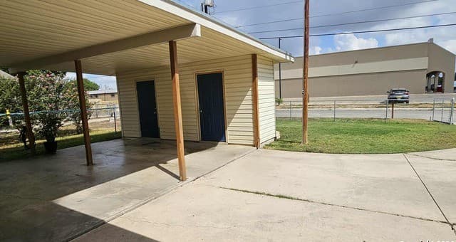 820 Durr — photo 5