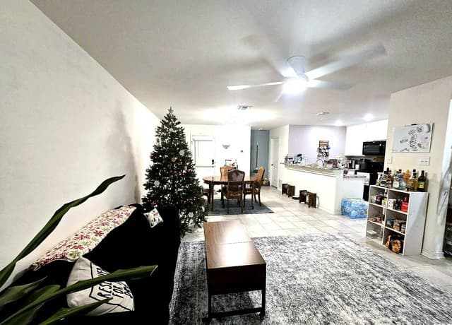 2419 Lazo — photo 5