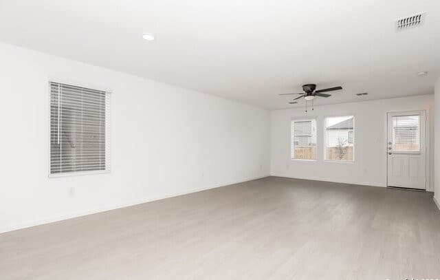 261 Amy Alley — photo 4