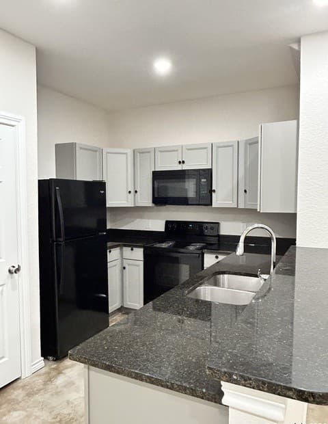 6926 Crestway Unit 3 — photo 4