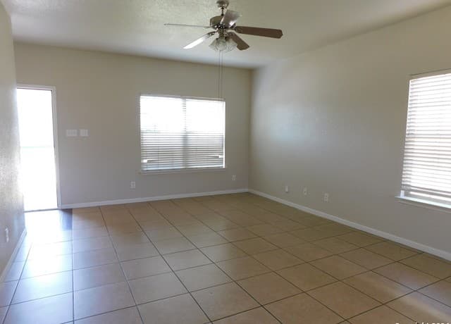 6207 Hazel Valley St — photo 3