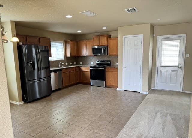 1411 Dry Eagle — photo 5