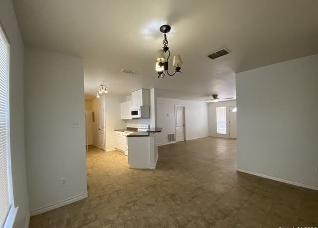 176 W White Unit A — photo 3