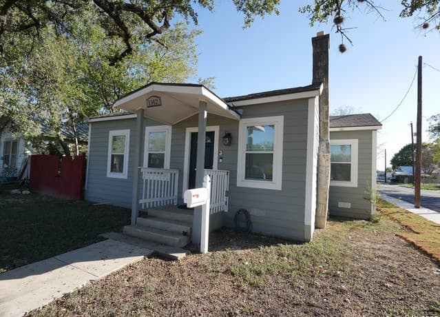 1142 W Lynwood — photo 2