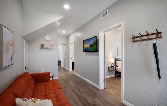 1116 Muncey Unit 1 — photo 4