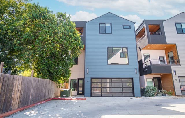 215 Beauregard — photo 2