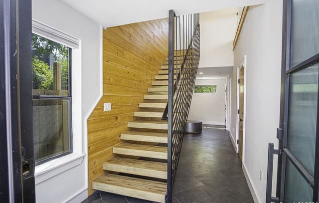 215 Beauregard — photo 5