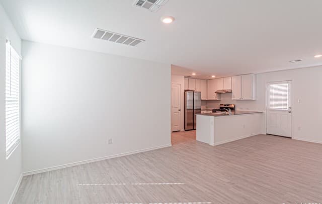 7703 Chancery Gate — photo 3