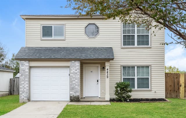 7811 Encanto Vista — photo 1