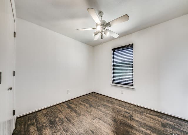 6327 Fence — photo 5