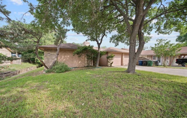 13918 Tree Crossing St — photo 2