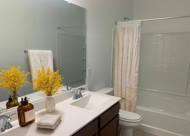 11723 Midnight Rain — photo 3