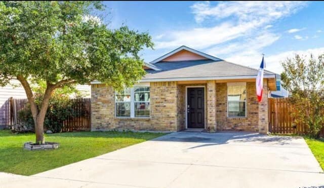 3950 Key West Way — photo 1