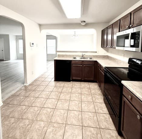 25259 Cambridge Well — photo 5