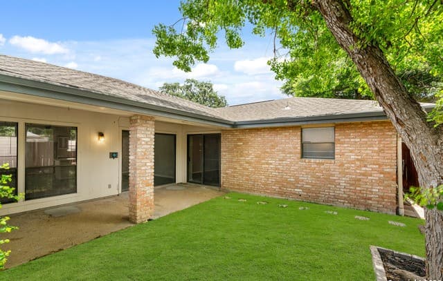 5834 Winding Ridge Dr. — photo 4