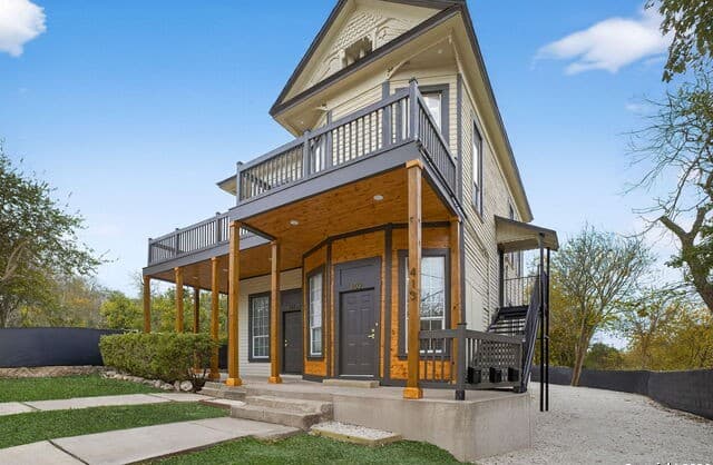 413 Nopal Unit 101 — photo 1