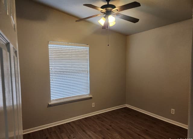 6018 Royal Valley — photo 3