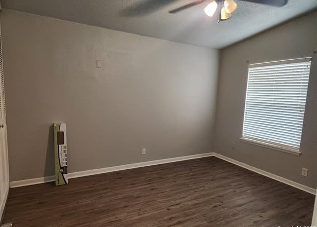 6018 Royal Valley — photo 4