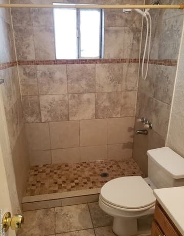 634 Hood St — photo 5