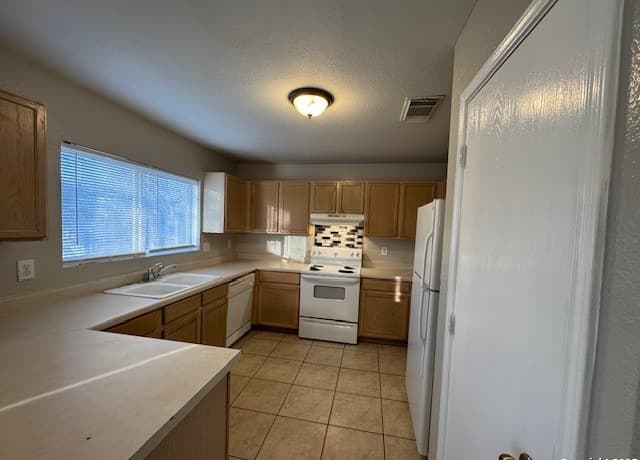 10310 Shady Mdws — photo 5